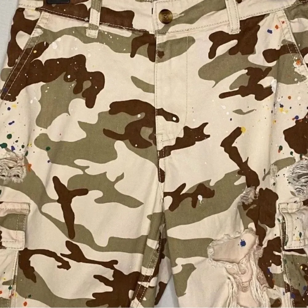 boohooMan Camo Shorts With Paint Splatter Size 30 - Picture 5 of 5